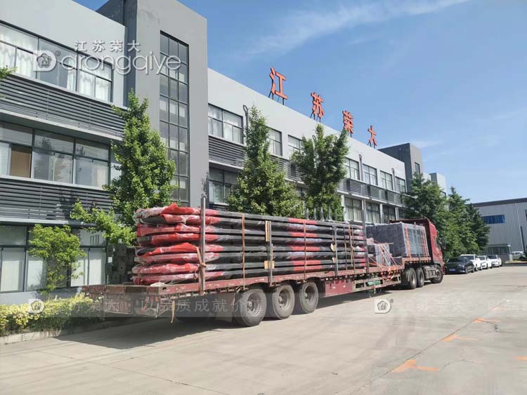 河南智能公交站臺(tái)第三批次發(fā)貨